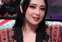 Dewi Perssik. (INSTAGRAM : @dewiperssik9)