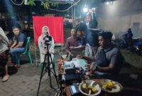 LAYANAN MAKSIMAL: Kecamatan Tigaraksa, Kabupaten Tangerang melakukan pelayanan kependudukan dengan mendatangi langsung masyarakat.