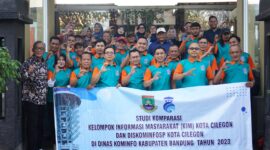 BELAJAR: Rombongan Diskominfo dan KIM Kota Cilegon saat mengunjungi Diskominfo Kabupaten Bandung, Selasa (28/11/2023).