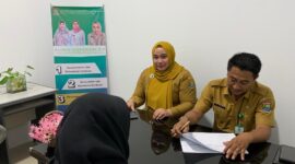 PELAYANAN: Dinas Koperasi dan Usaha Mikro Kabupaten Tangerang menyiapkan klinik koperasi untuk melayani bantuan legalitas, manajemen dan pemasaran.

