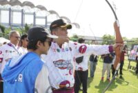 Pj Bupati Tangerang Andi Ony saat membuka panahan antar pelajar.