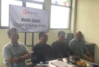 KONFERENSI PERS: Bawaslu Kabupaten Tangerang saat memberikan konferensi pers, terkait kasus Zulfikar Caleg Partai Demokrat DPR RI Dapil Banten 3, Rabu (3/1/2024).