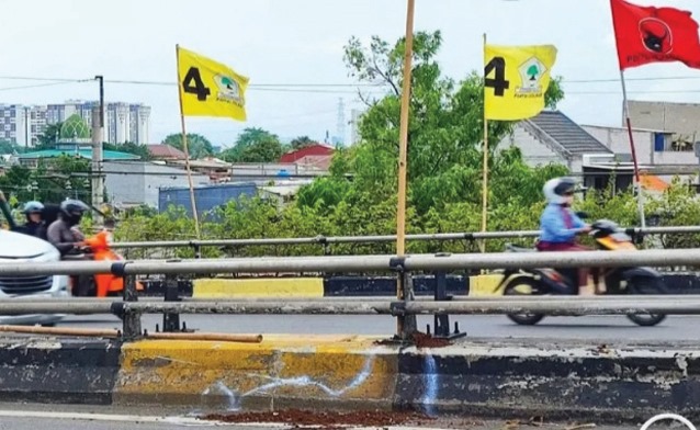 Lokasi jatuhnya pelajar SMP, FA yang tewas di flyover Pondok Kopi, Kecamatan Duren Sawit, Jakarta Timur. (ist)