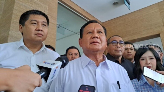 Capres Prabowo Subianto dan Politisi Maruarar Sirait. (ist)