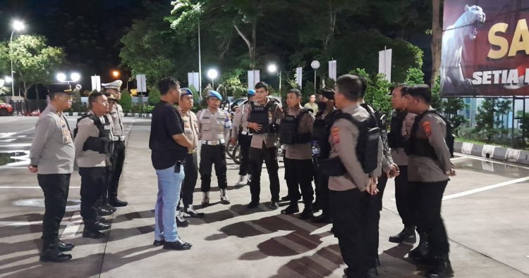 SIAP PATROLI: Tim Pendekar Raksa Polresta bersiap patroli di sejumlah wilayah di Kabupaten Tangerang untuk mencegah aksi tawuran.