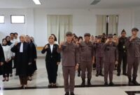 APEL SIAGA PEMILU: Kejari Lebak menggelar apel siaga menjelang pelaksanaan pemilu 2024.
