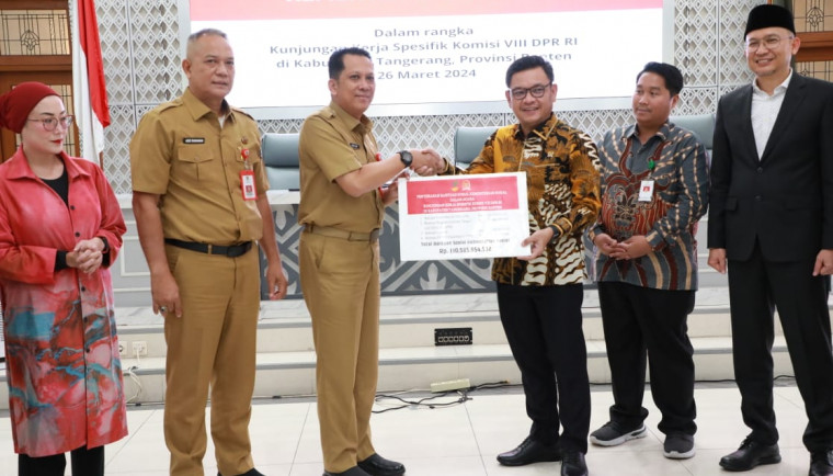 Komisi VIII saat kunjungan kerja ke PemKab Tangerang