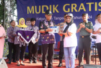 MUDIK: Pemkab Tangerang memberangkatkan warga yang ikut program mudik gratis 2024, Kamis (04/4/2024).