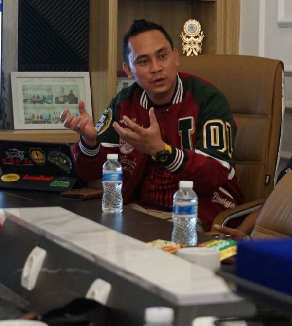 Aan Angsori, Sekretaris Dewan Pendidikan Kabupaten Tangerang.