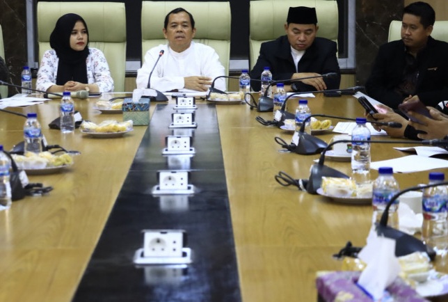 CREATOR: gd-jpeg v1.0 (using IJG JPEG v80), quality = 90?