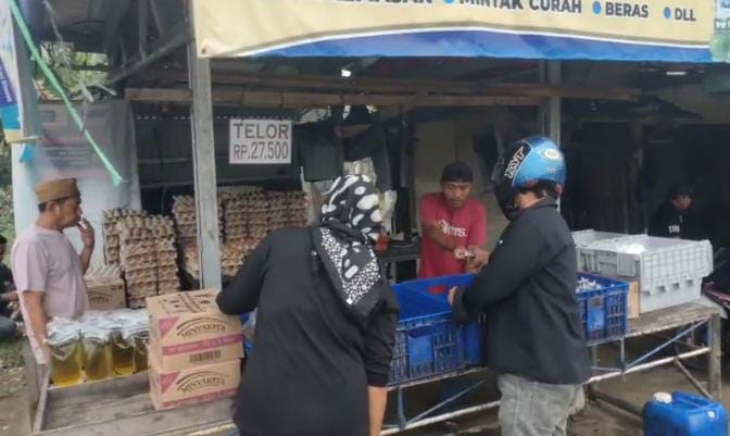 Harga Telur Ayam Ras di Lebak Melonjak, Menjelang Ramadan 2025 - bantenraya.co
